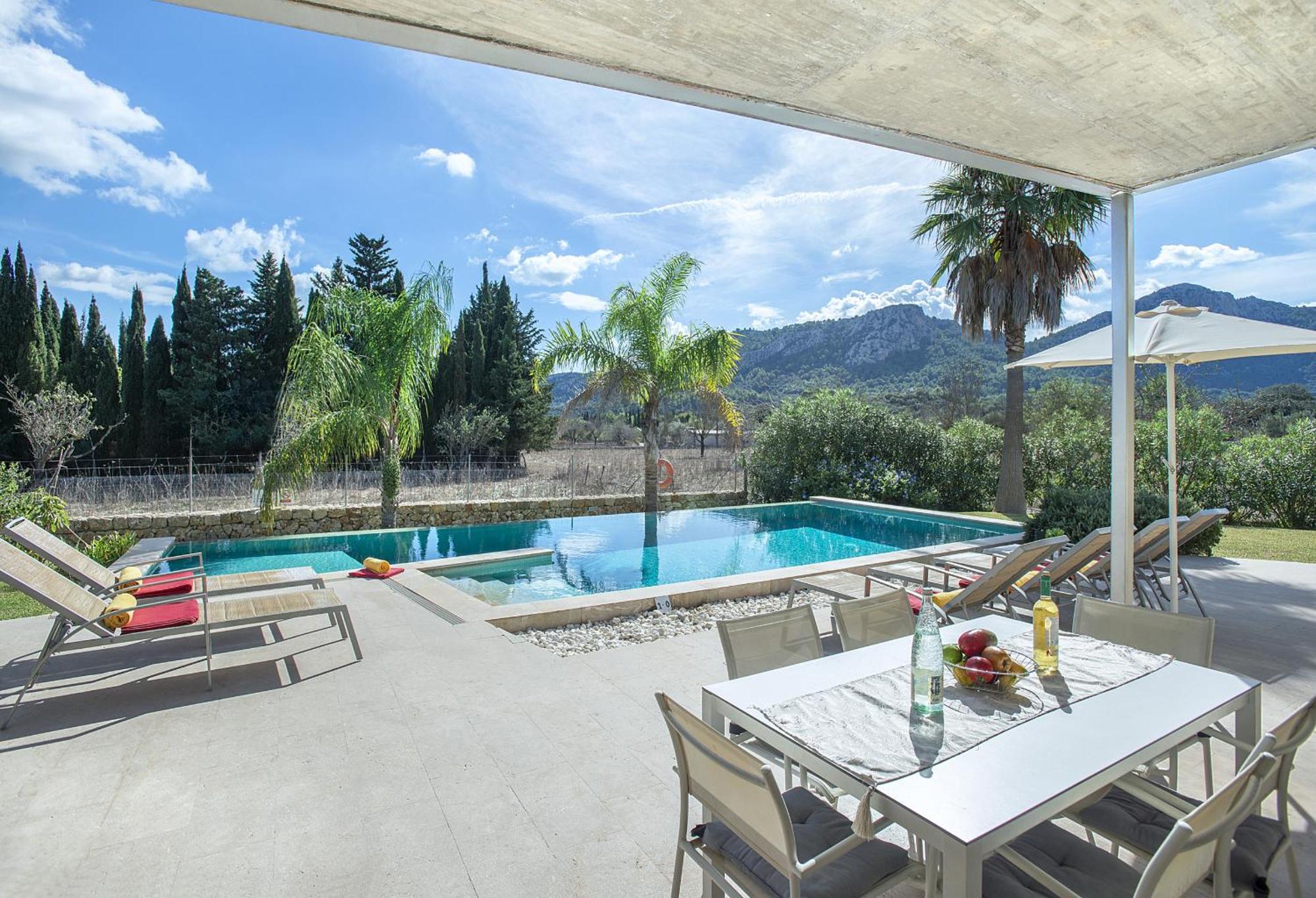 Owl Tereu - Luxury Retreat With Mountain Views Villa