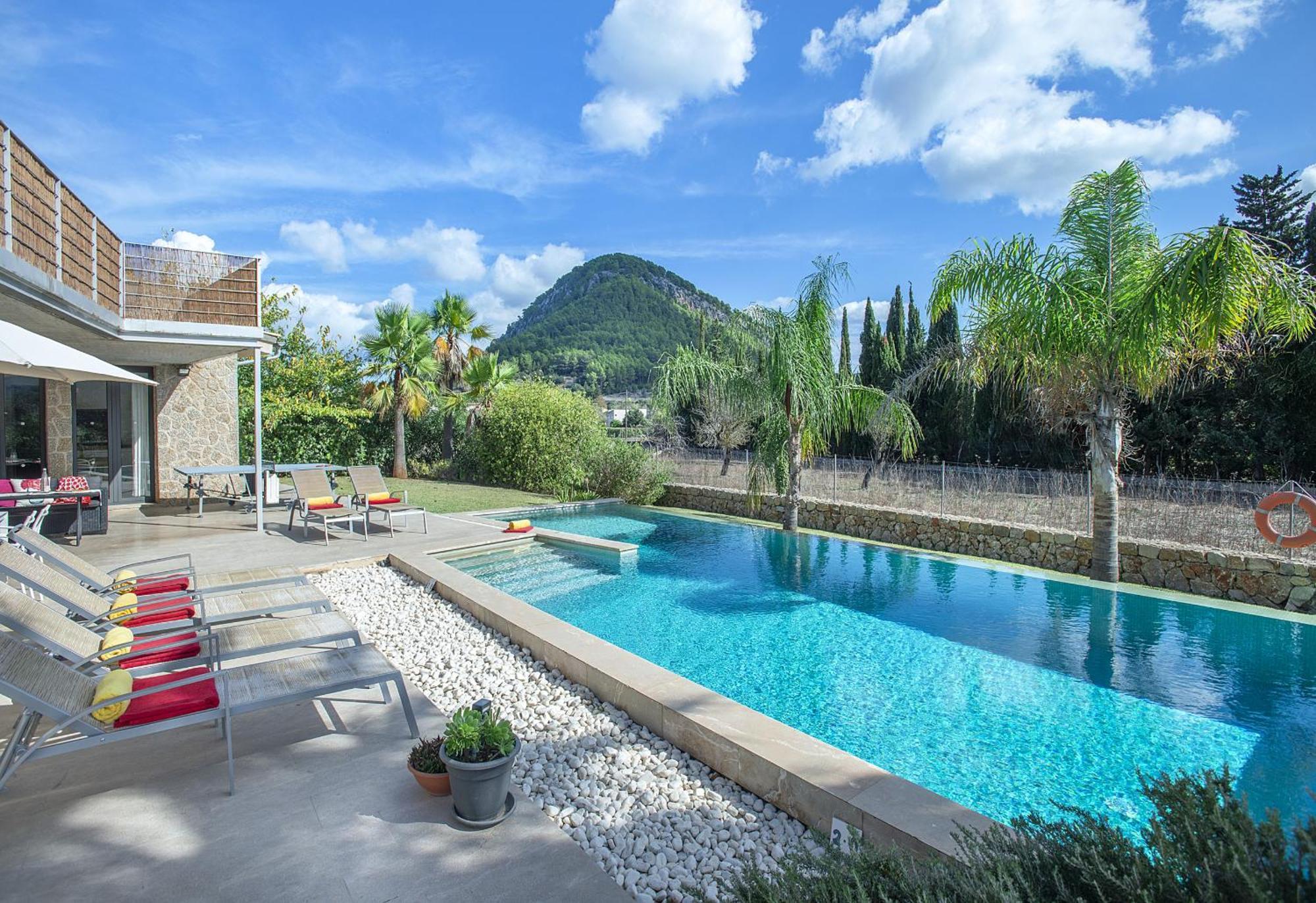 Owl Tereu - Luxury Retreat With Mountain Views Villa *